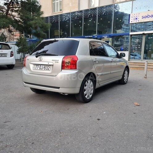 Toyota Corolla 2004, 232,500 km - 1.4 l - Bakı
