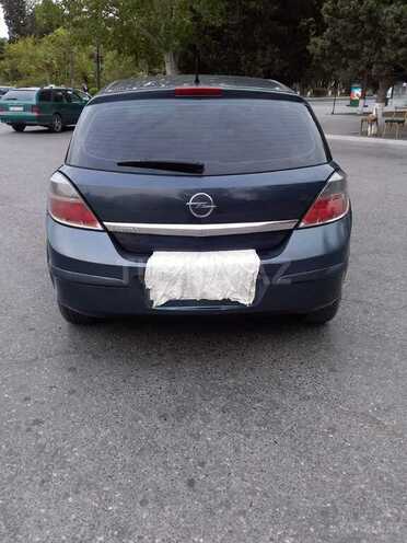 Opel Astra 2010, 182,000 km - 1.4 l - Bakı