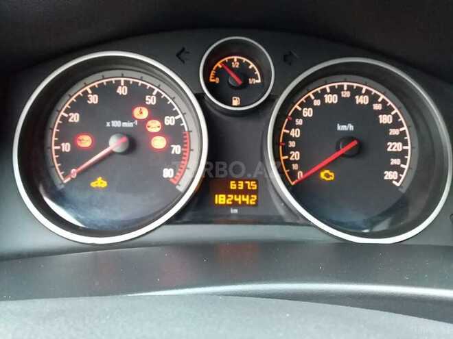 Opel Astra 2010, 182,000 km - 1.4 l - Bakı