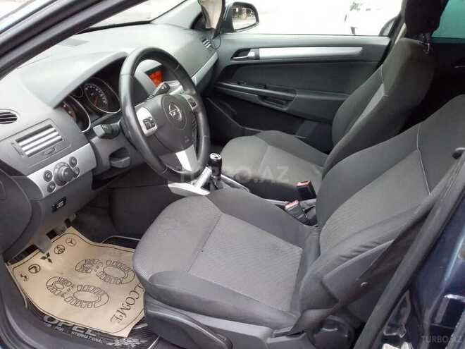 Opel Astra 2010, 182,000 km - 1.4 l - Bakı