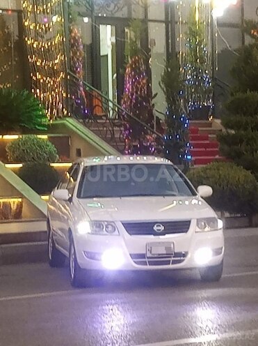 Nissan Sunny 2010, 176,000 km - 1.6 l - Bakı