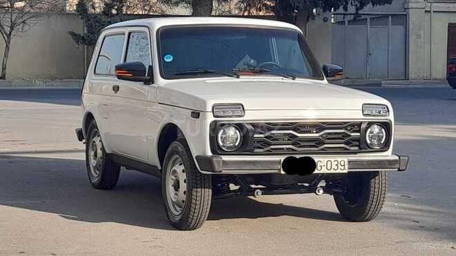 LADA (VAZ) Niva 2009, 94,000 km - 1.7 l - Bakı