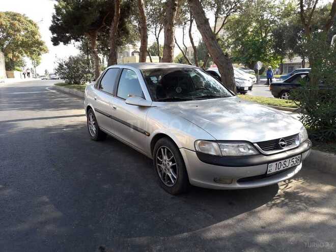 Opel Vectra 1997, 110,000 km - 2.0 l - Bakı