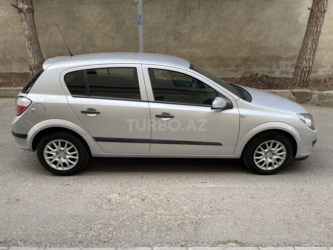 Opel Astra 2006, 163,000 km - 1.3 л - Bakı
