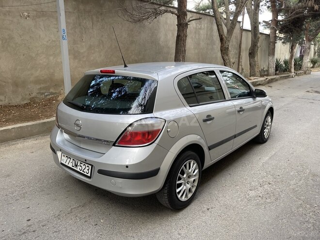 Opel Astra 2006, 163,000 km - 1.3 л - Bakı