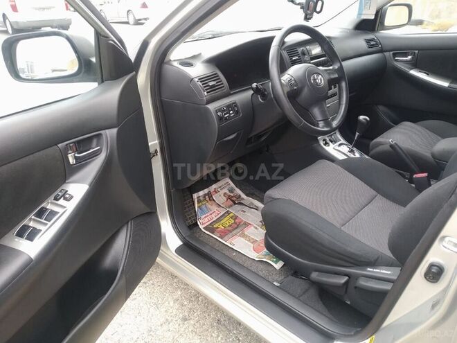 Toyota Corolla 2006, 139,000 km - 1.4 л - Bakı