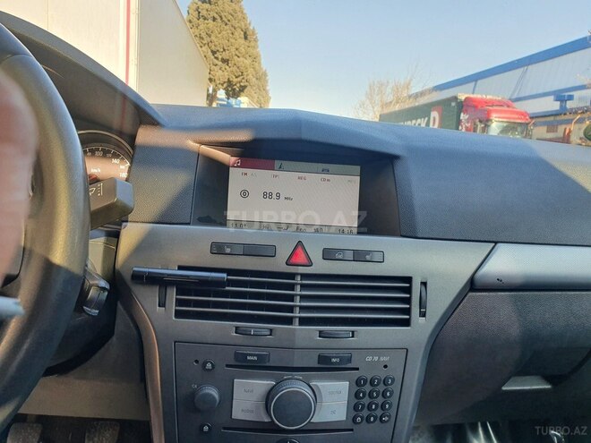 Opel Astra 2005, 257,000 km - 1.3 l - Bakı