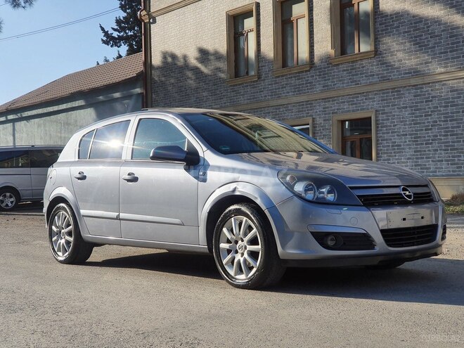Opel Astra 2005, 257,000 km - 1.3 l - Bakı