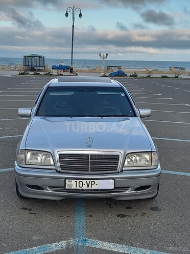 Mercedes C 220 1999, 350,000 km - 2.2 l - Sumqayıt