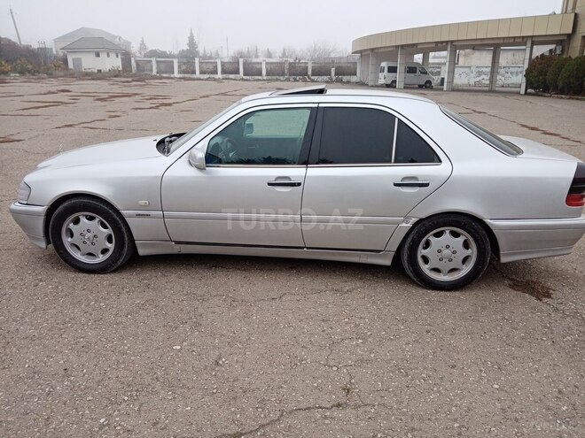 Mercedes C 220 1995, 250,000 km - 2.2 l - Ağsu