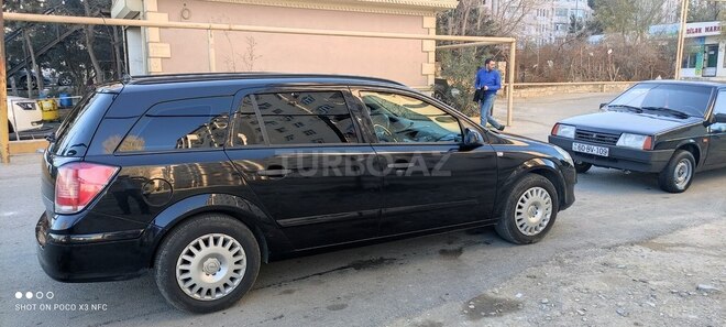 Opel Astra 2009, 240,000 km - 1.4 l - Sumqayıt