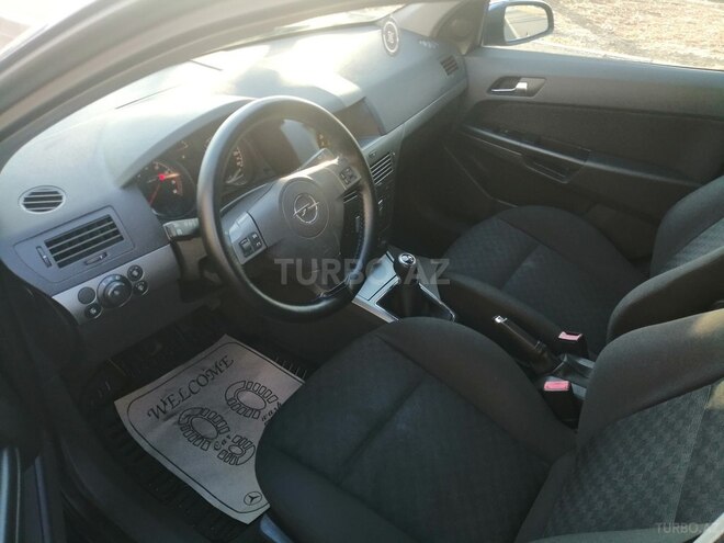 Opel Astra 2005, 132,000 km - 1.4 l - Bakı