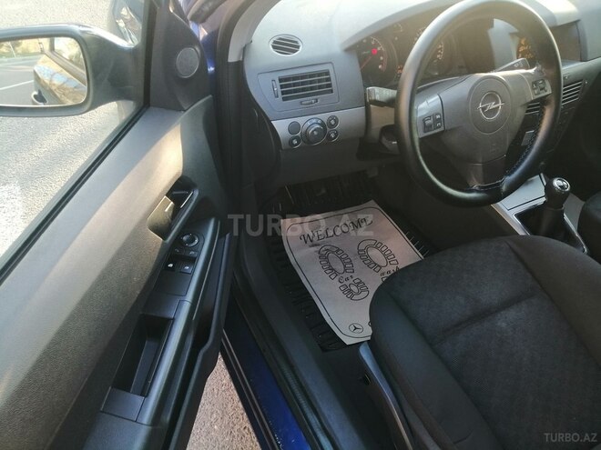 Opel Astra 2005, 132,000 km - 1.4 l - Bakı
