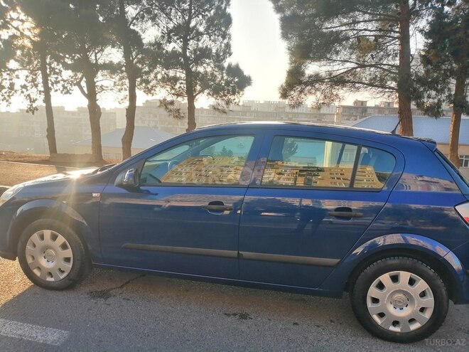 Opel Astra 2005, 132,000 km - 1.4 l - Bakı