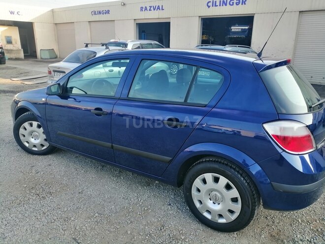 Opel Astra 2005, 132,000 km - 1.4 l - Bakı