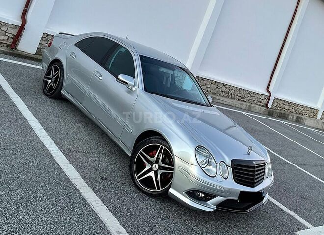 Mercedes E 240 2005, 254,124 km - 2.6 л - Bakı