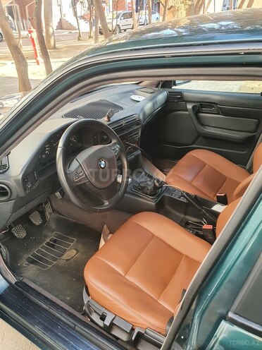 BMW 520 1991, 375,000 km - 2.0 l - Bakı