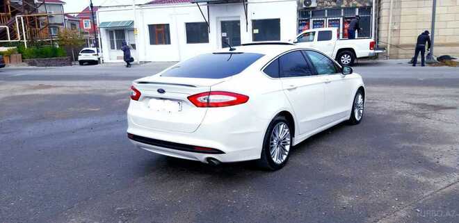 Ford Fusion 2013, 167,000 km - 1.5 л - Bakı