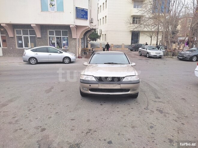 Opel Vectra 1996, 200,000 km - 2.0 l - Bakı