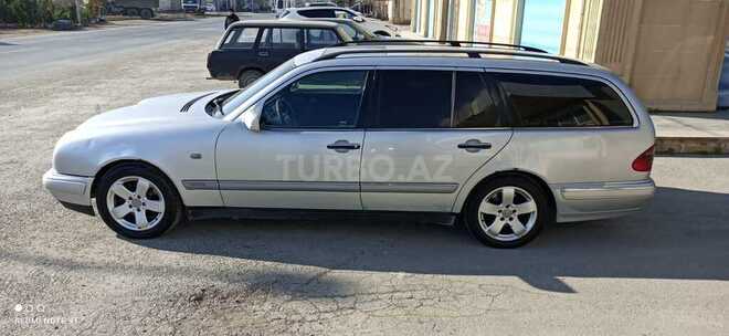 Mercedes E 220 1999, 465,565 km - 2.2 л - Bakı