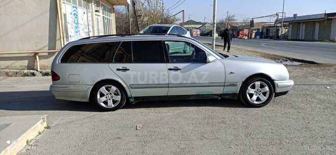 Mercedes E 220 1999, 465,565 km - 2.2 л - Bakı