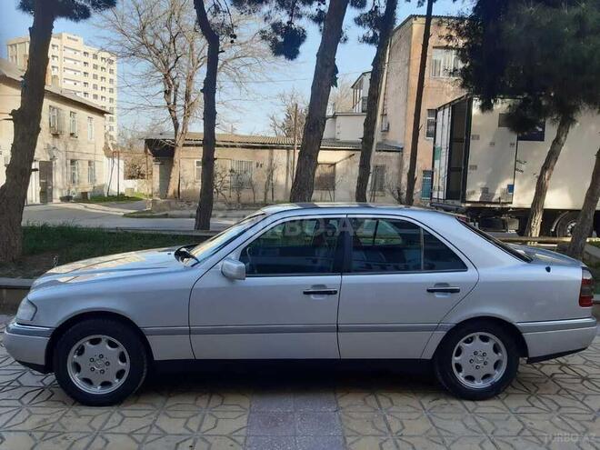 Mercedes C 250 1995, 624,759 km - 2.5 l - Bakı