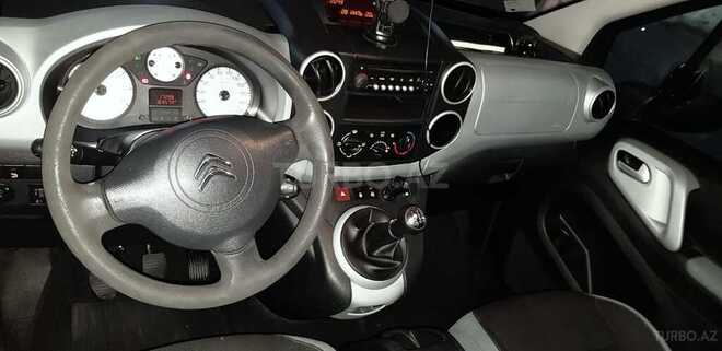 Citroen Berlingo 2013, 190,000 km - 1.6 л - Bakı