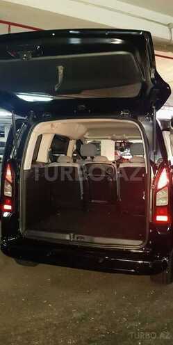 Citroen Berlingo 2013, 190,000 km - 1.6 л - Bakı