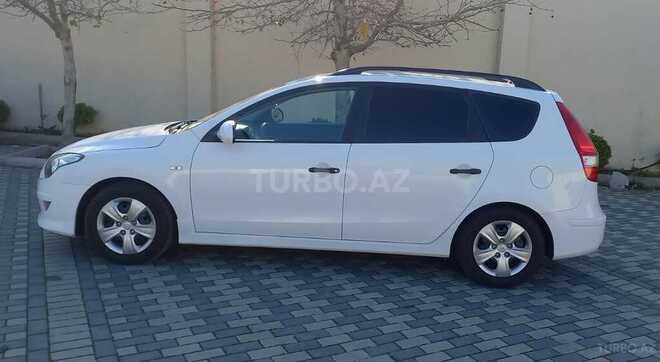 Hyundai i30 2010, 240,000 km - 1.6 л - Bakı