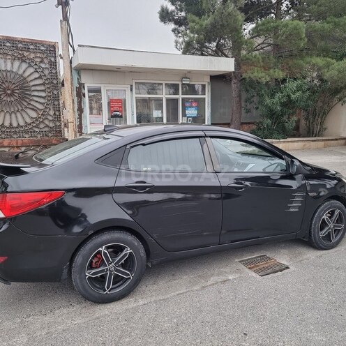 Hyundai Accent 2012, 250,000 km - 1.4 л - Bakı