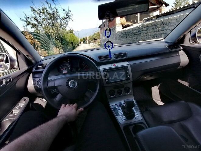 Volkswagen Passat 2005, 340,000 km - 2.0 l - Zaqatala