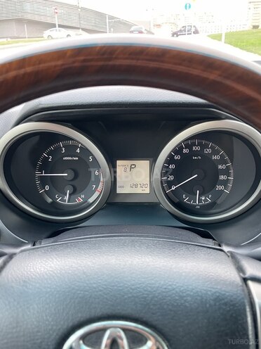 Toyota Prado 2011, 128,000 km - 2.7 l - Bakı