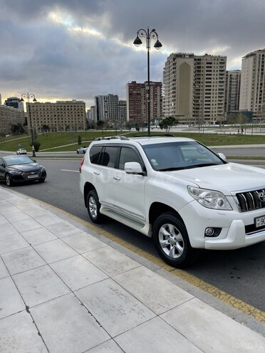 Toyota Prado 2011, 128,000 km - 2.7 l - Bakı