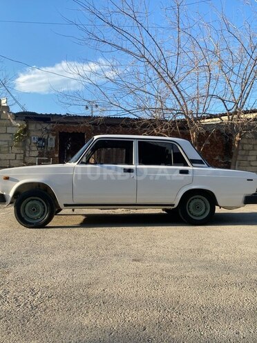 LADA (VAZ) 2105 1995, 100,000 km - 1.5 l - Yevlax