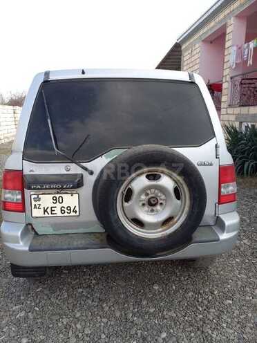 Mitsubishi Pajero io 2000, 30,000 km - 1.8 л - Qazax