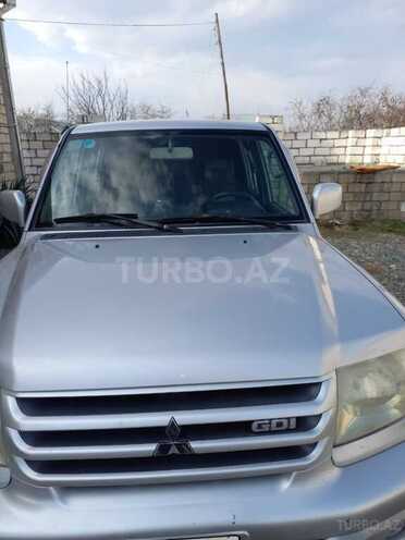 Mitsubishi Pajero io 2000, 30,000 km - 1.8 л - Qazax