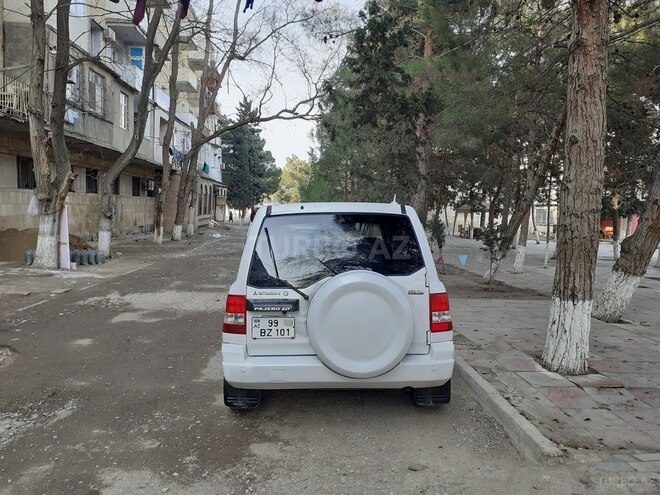 Mitsubishi Pajero io 1999, 460,000 km - 1.8 l - Sumqayıt