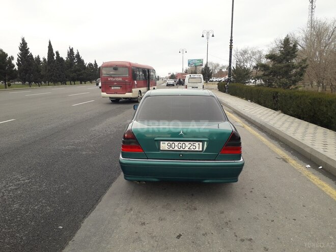 Mercedes C 240 1998, 345,628 km - 2.4 л - Sumqayıt