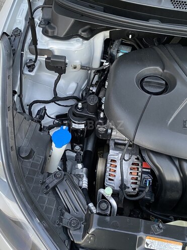 Hyundai Elantra 2011, 182,000 km - 1.8 л - Bakı