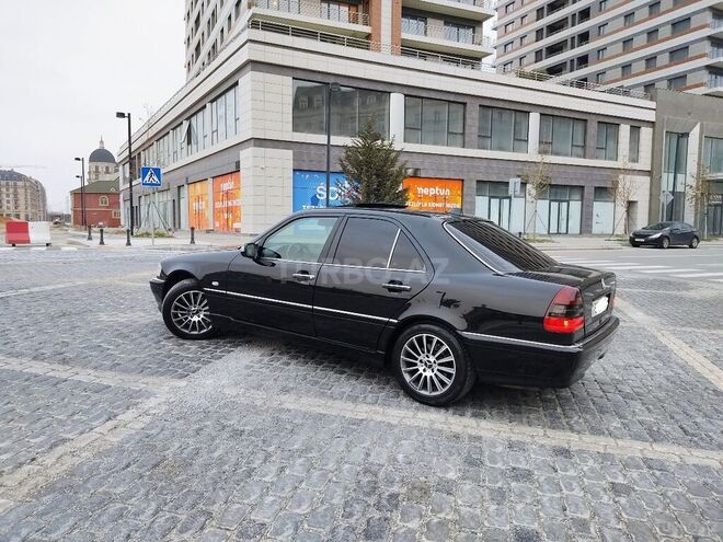Mercedes C 280 1999, 290,000 km - 2.8 l - Bakı