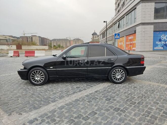 Mercedes C 280 1999, 290,000 km - 2.8 l - Bakı