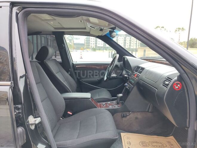 Mercedes C 280 1999, 290,000 km - 2.8 l - Bakı