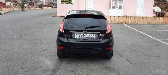 Ford Fiesta 2013, 211,501 km - 1.6 l - Bakı