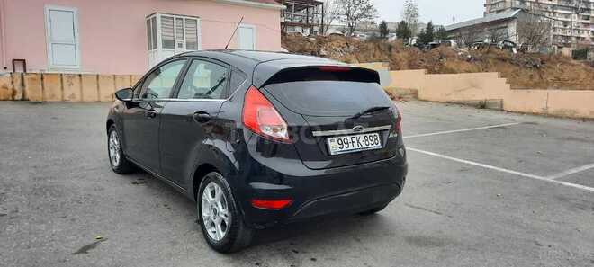 Ford Fiesta 2013, 211,501 km - 1.6 l - Bakı
