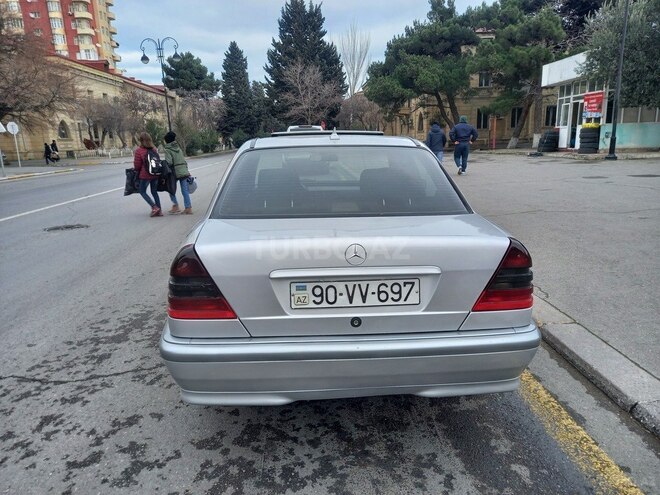 Mercedes C 220 1998, 684,834 km - 2.2 л - Sumqayıt