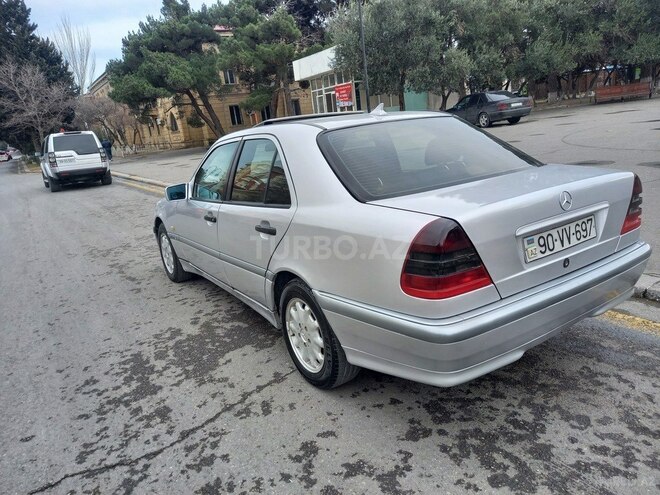 Mercedes C 220 1998, 684,834 km - 2.2 л - Sumqayıt