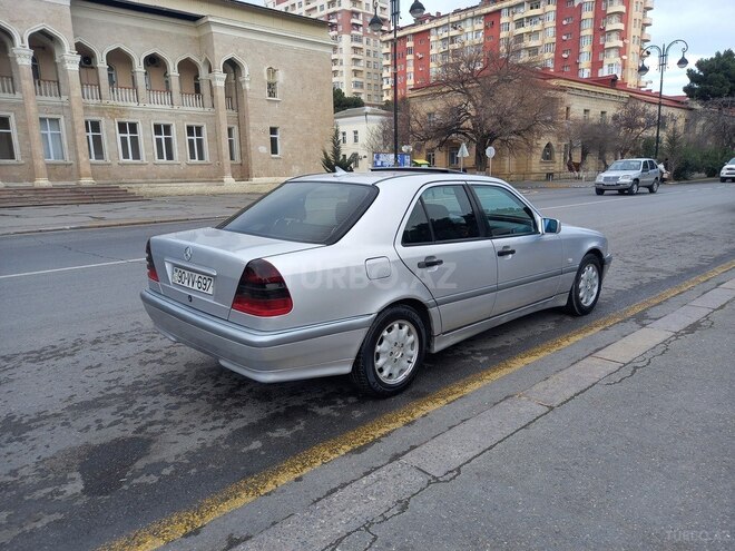 Mercedes C 220 1998, 684,834 km - 2.2 л - Sumqayıt