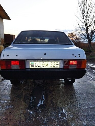 LADA (VAZ) 21099 1993, 20,000 km - 1.6 l - Ucar