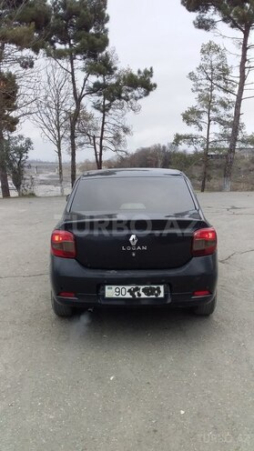 Renault Logan 2013, 356,800 km - 1.6 l - Quba