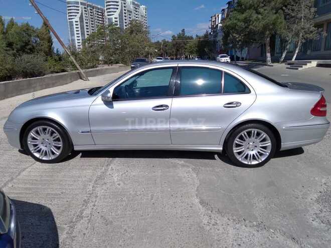 Mercedes E 320 2002, 303,000 km - 3.2 l - Bakı